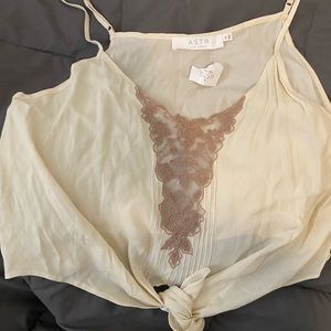 Cute Astr Cream Top with Lace Detail, XL, NWT